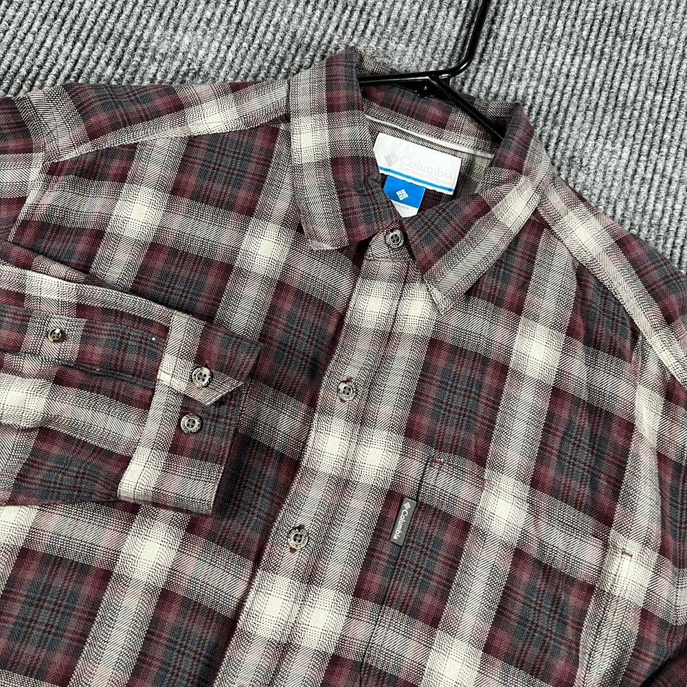 Columbia Shirt Mens Large Gray Plaid Long Sleeve Button Up Casual Outdoor
